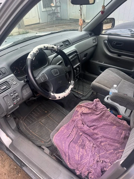 1998 Honda CR-V 1st Gen - Image 6 of 11