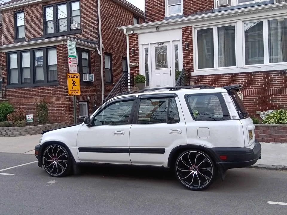 1998 Honda CR-V 1st Gen - Image 3 of 10