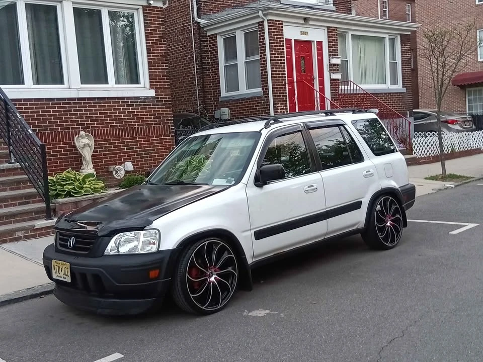 1998 Honda CR-V 1st Gen - Image 4 of 10