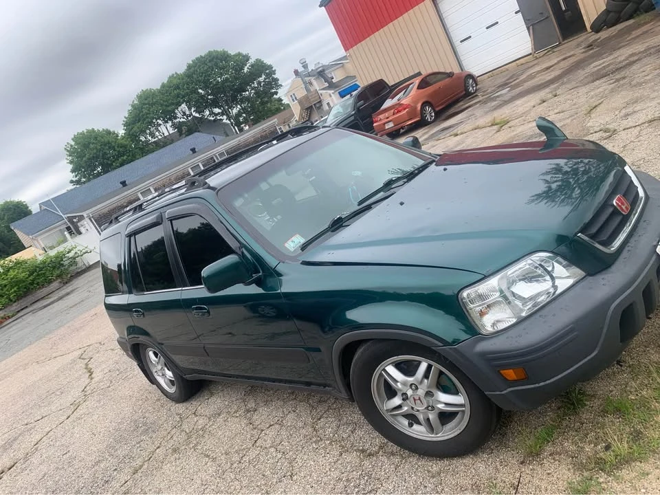 1998 Honda CR-V 1st Gen - Image 2 of 8