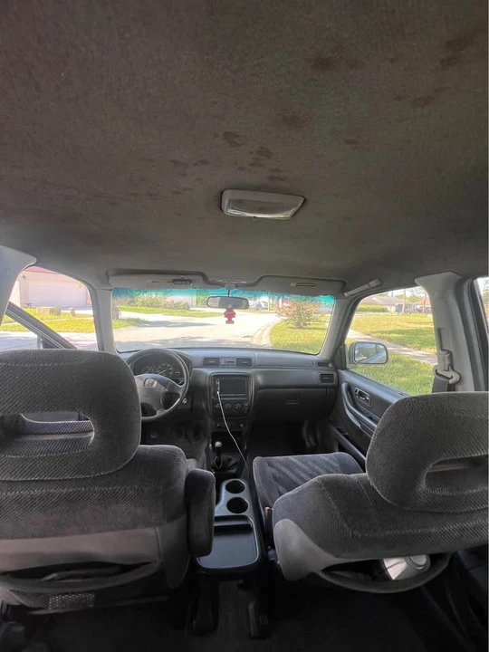 1998 Honda CR-V 1st Gen - Image 8 of 14