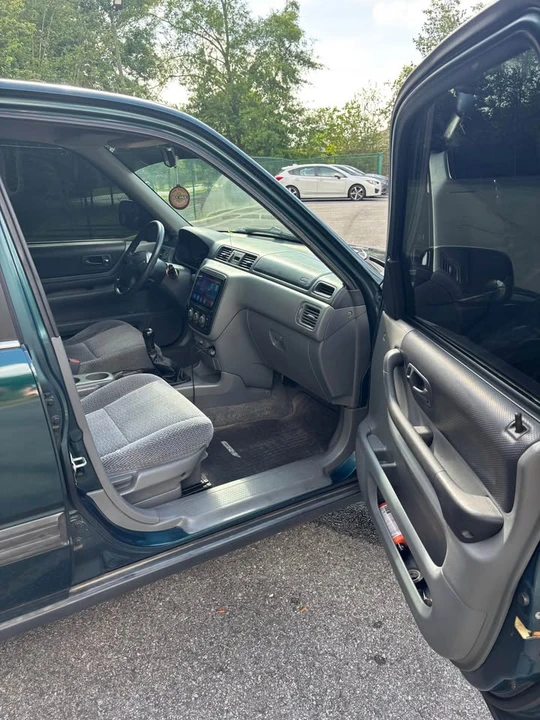 1998 Honda CR-V 1st Gen - Image 13 of 21