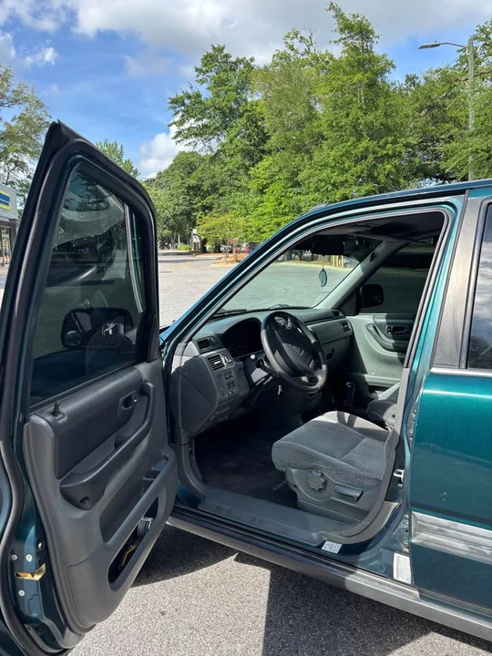 1998 Honda CR-V 1st Gen - Image 8 of 21