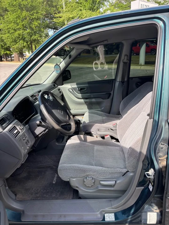 1998 Honda CR-V 1st Gen - Image 9 of 21