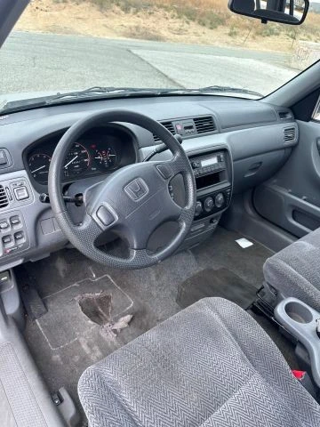 1998 Honda CR-V 1st Gen - Image 9 of 15