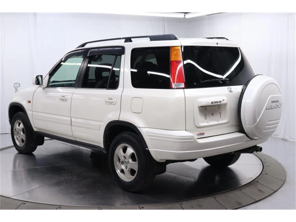 1998 Honda CR-V 1st Gen - Image 5 of 31