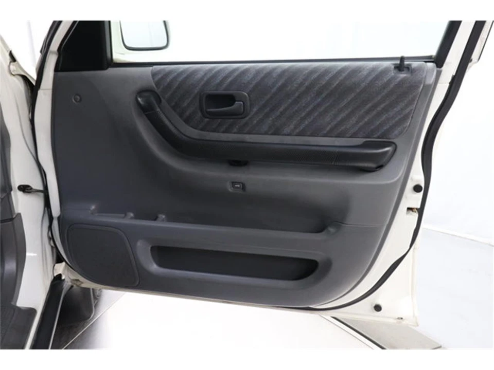 1998 Honda CR-V 1st Gen - Image 22 of 31