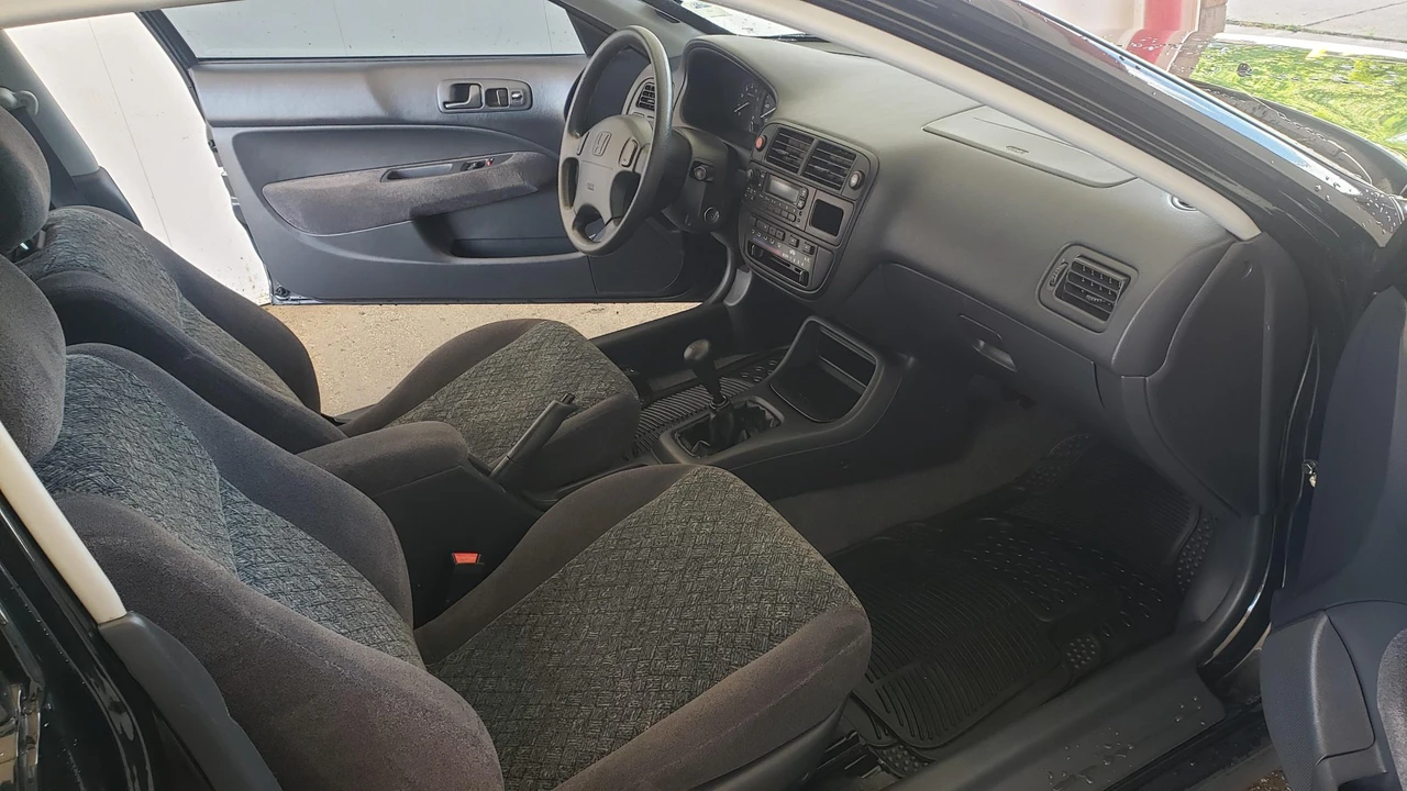 1998 Honda EK Civic - Image 27 of 31