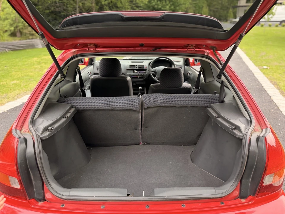 1998 Honda EK Civic - Image 27 of 31