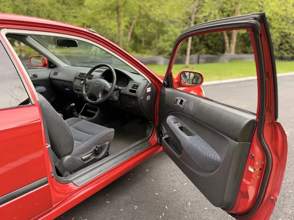 1998 Honda EK Civic - Image 19 of 31