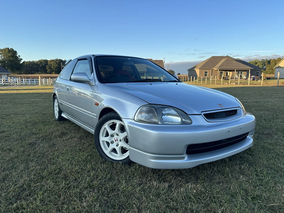 1998 Honda EK9 Civic Type R - Image 2 of 31