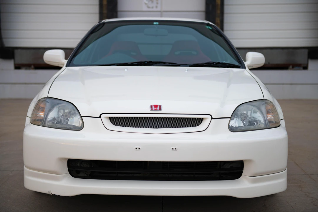 1998 Honda EK9 Civic Type R - Image 2 of 31