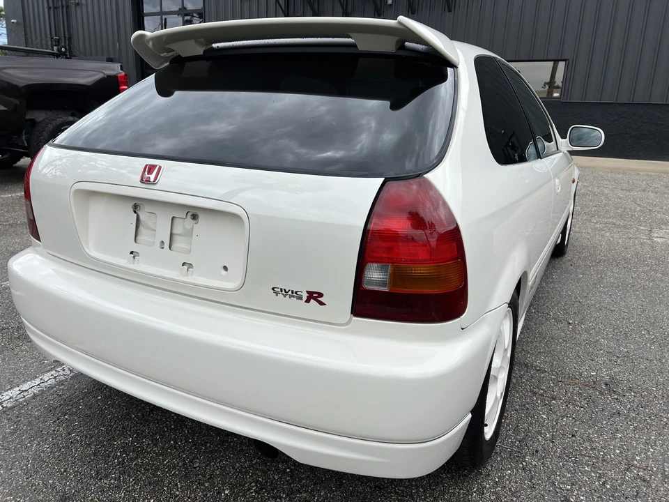 1998 Honda EK9 Civic Type R - Image 9 of 31