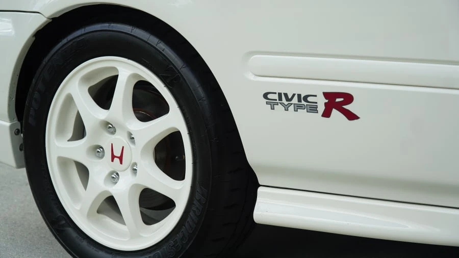 1998 Honda EK9 Civic Type R - Image 14 of 27