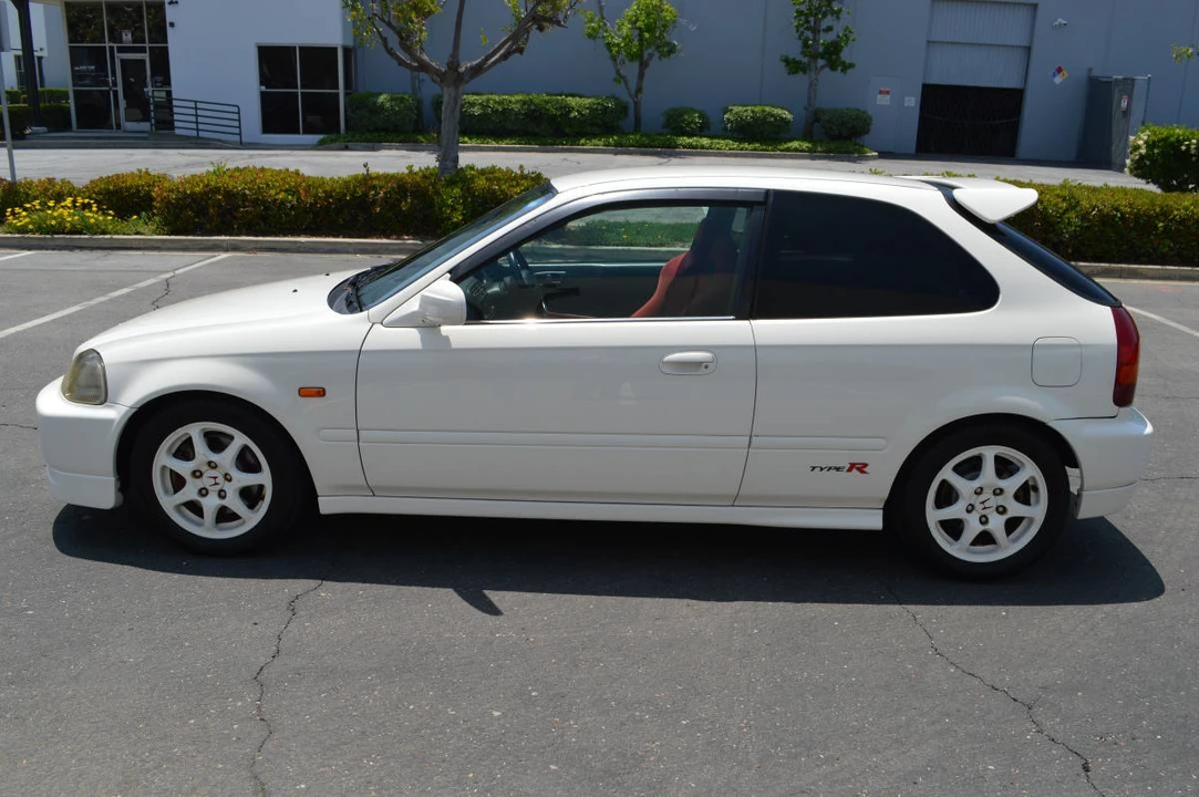 1998 Honda EK9 Civic Type R - Image 5 of 31