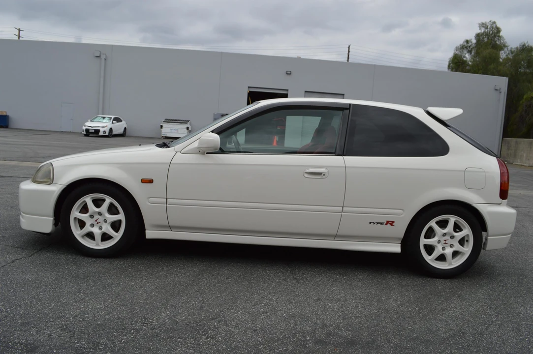 1998 Honda EK9 Civic Type R - Image 13 of 31