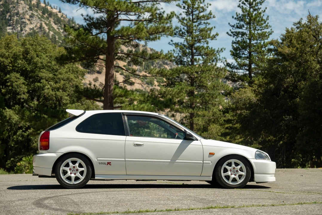 1998 Honda EK9 Civic Type R - Image 15 of 31