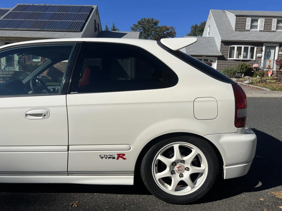 1998 Honda EK9 Civic Type R - Image 18 of 31
