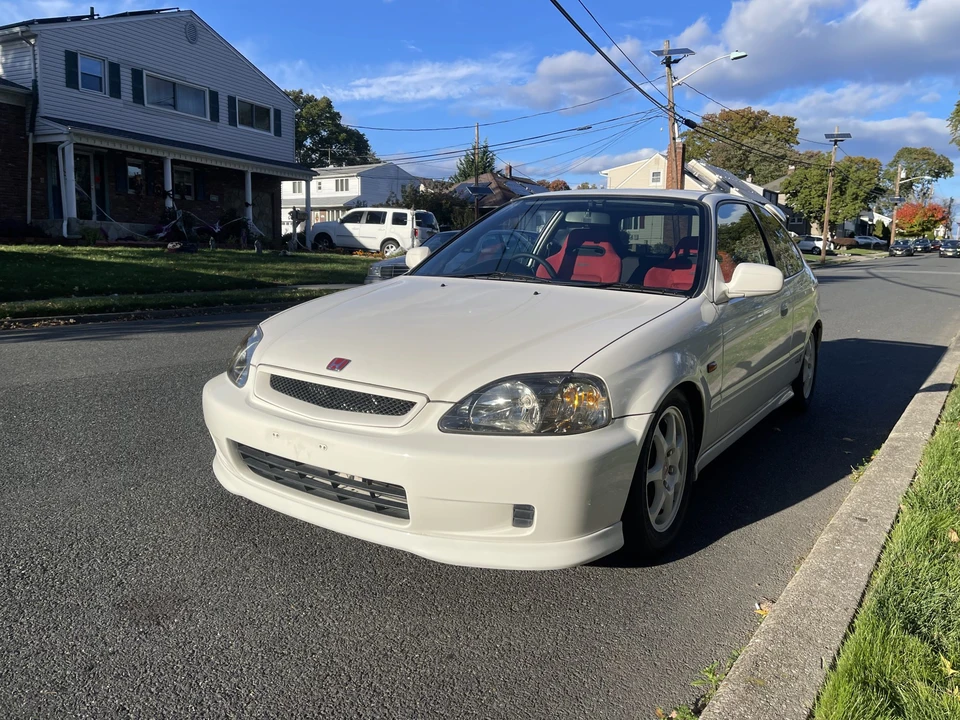 1998 Honda EK9 Civic Type R - Image 2 of 31