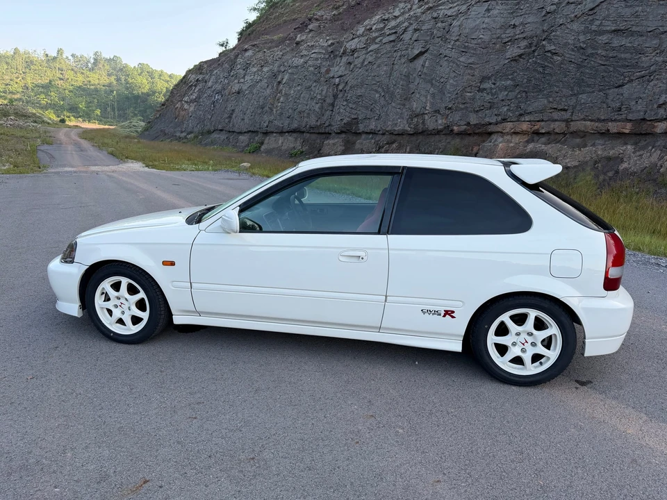 1998 Honda EK9 Civic Type R - Image 21 of 31