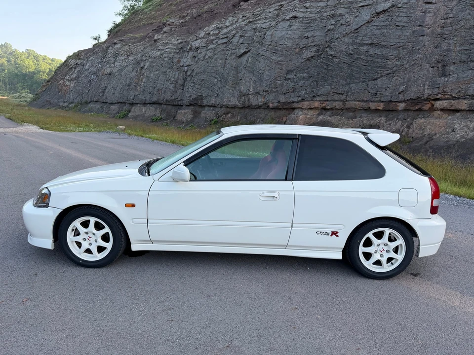 1998 Honda EK9 Civic Type R - Image 20 of 31