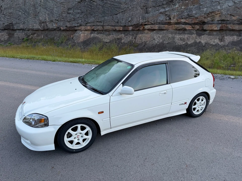 1998 Honda EK9 Civic Type R - Image 16 of 31