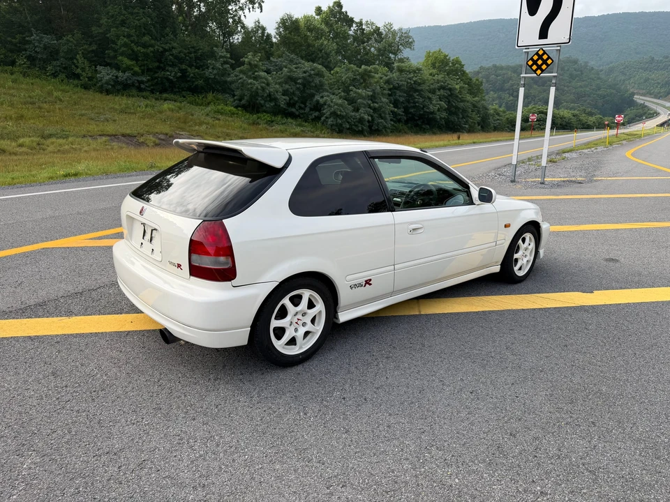 1998 Honda EK9 Civic Type R - Image 23 of 31