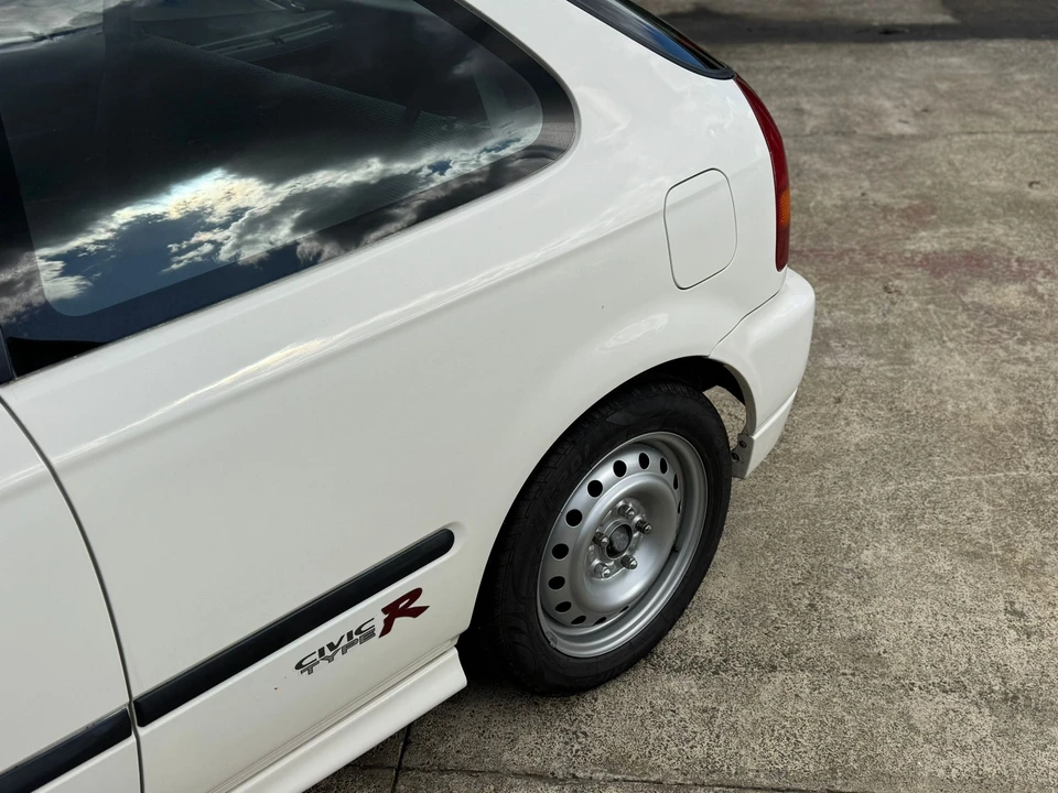 1998 Honda EK9 Civic Type R - Image 27 of 31