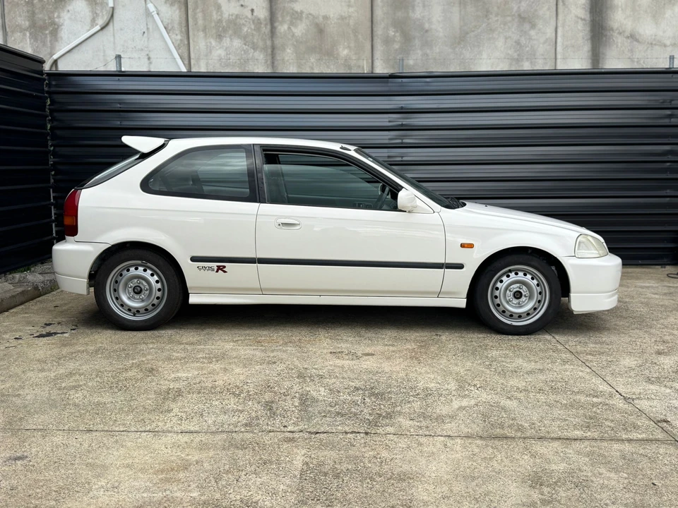 1998 Honda EK9 Civic Type R - Image 15 of 31