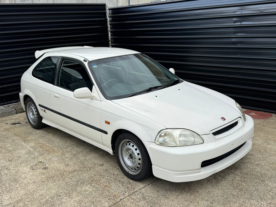 1998 Honda EK9 Civic Type R - Image 17 of 31