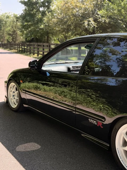 1998 Honda EK9 Civic Type R - Image 3 of 9