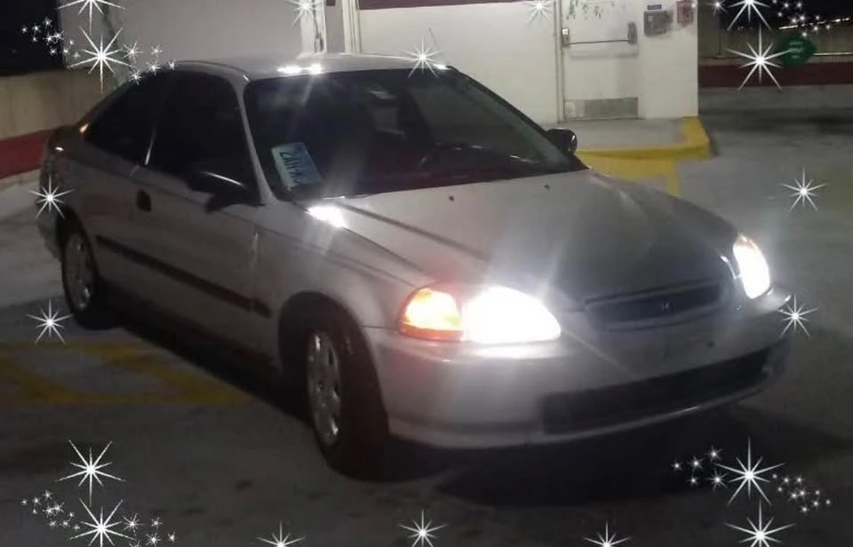 1998 Honda EK9 Civic Type R - Image 2 of 2