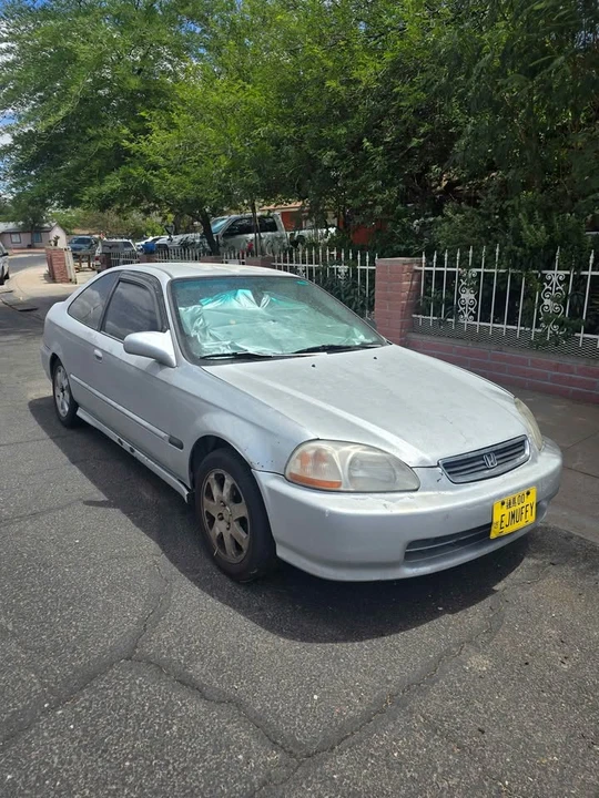 1998 Honda CR-X - Image 2 of 4