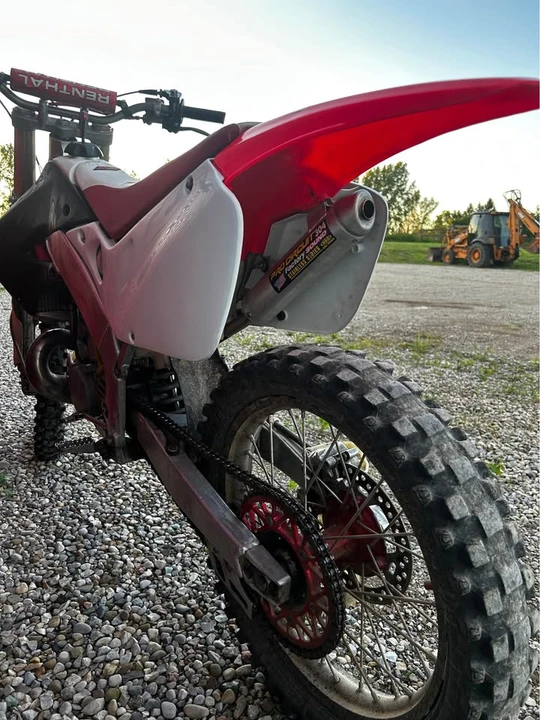 1998 Honda CR - Image 5 of 8