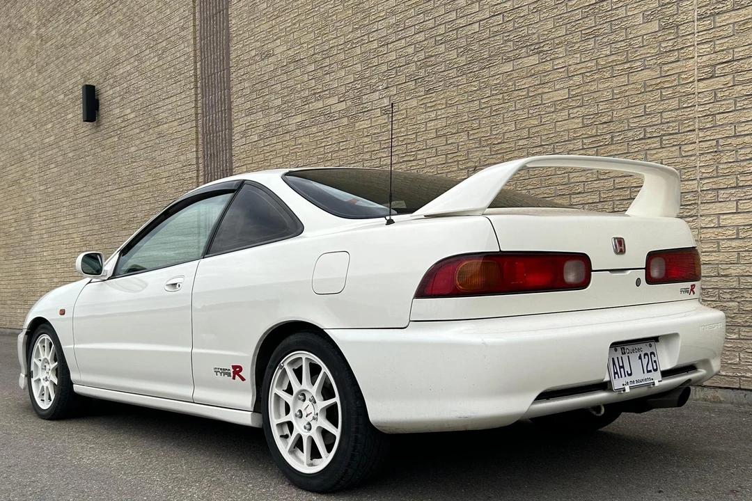 1998 Acura Integra Type R 3rd Gen - Image 4 of 31