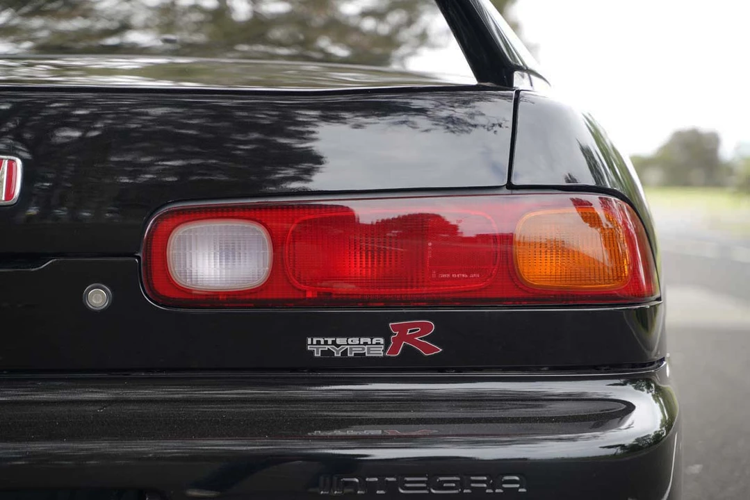 1998 Acura Integra Type R 3rd Gen - Image 16 of 31