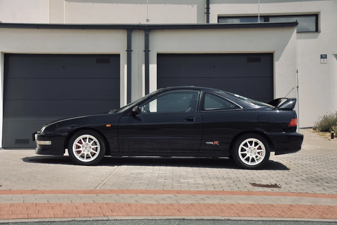 1998 Acura Integra Type R 3rd Gen - Image 3 of 31