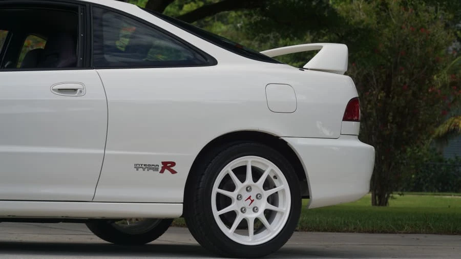 1998 Acura Integra Type R 3rd Gen - Image 17 of 25