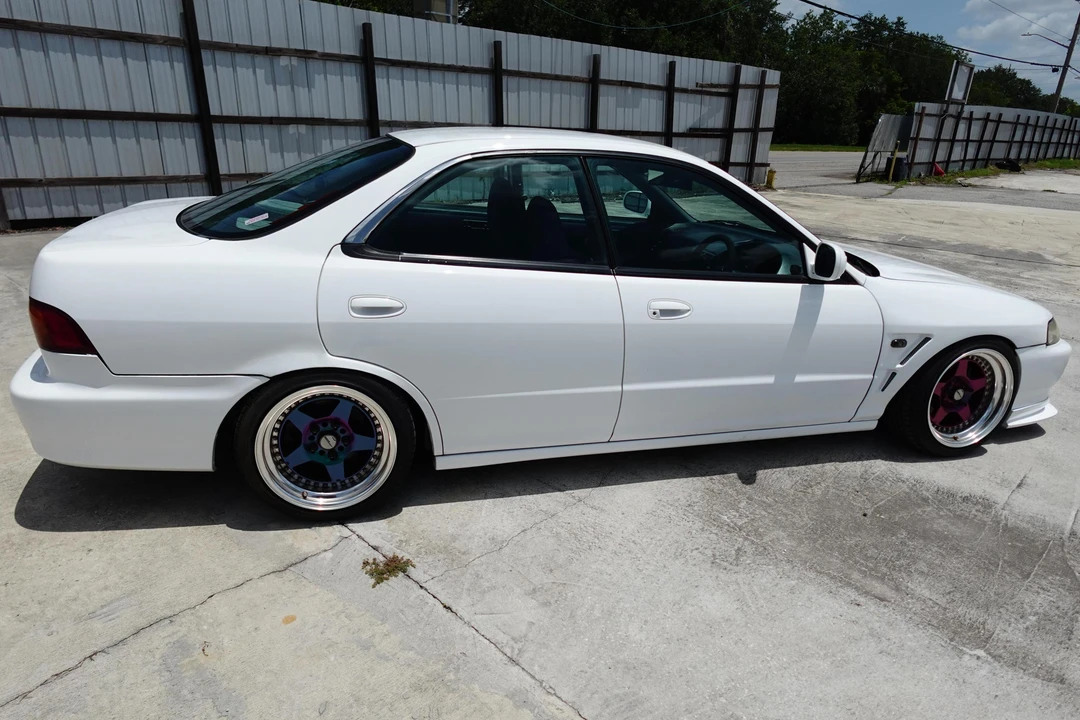 1998 Acura Integra Type R 3rd Gen - Image 3 of 31