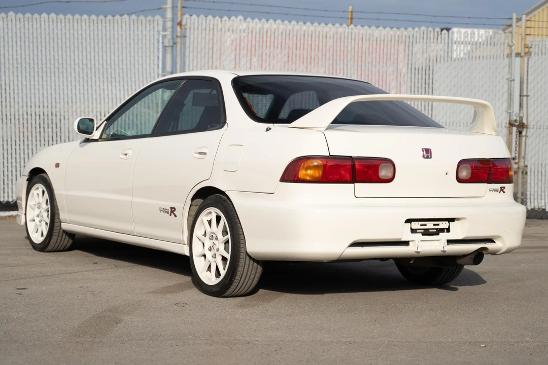 1998 Acura Integra Type R 3rd Gen - Image 4 of 31