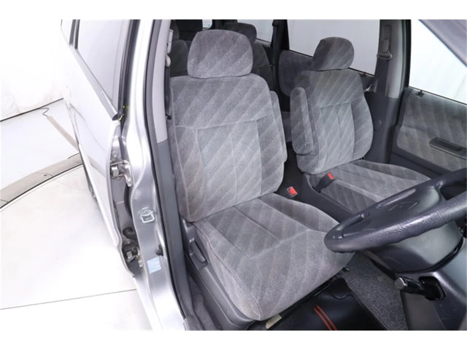 1998 Honda Odyssey - Image 16 of 31