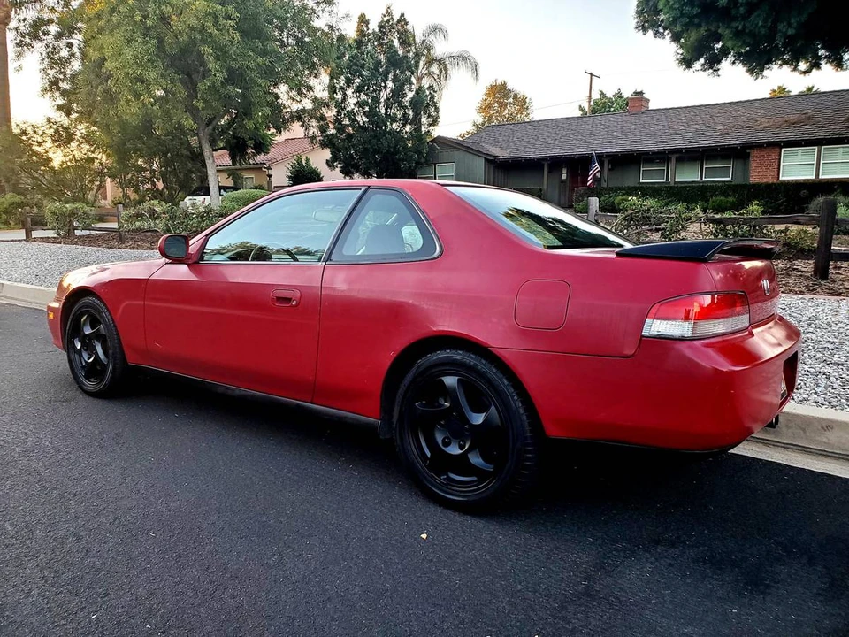 1998 Honda Prelude 5th Gen - Image 2 of 24