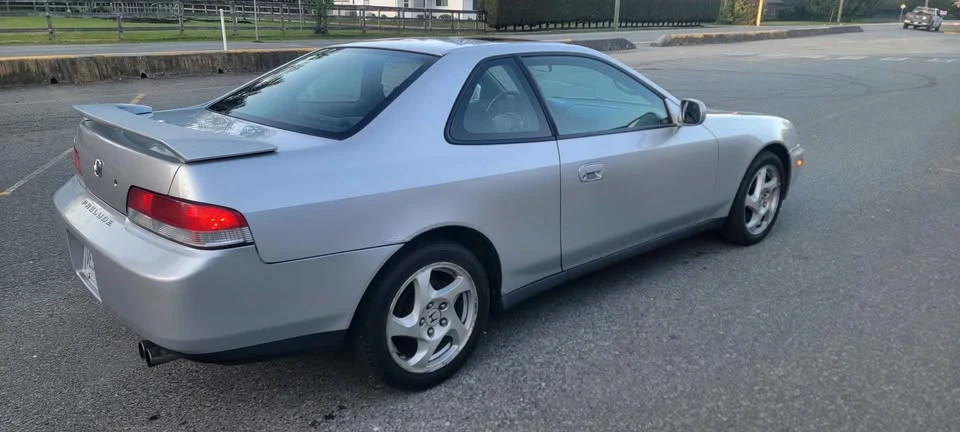 1998 Honda Prelude 5th Gen - Image 5 of 8