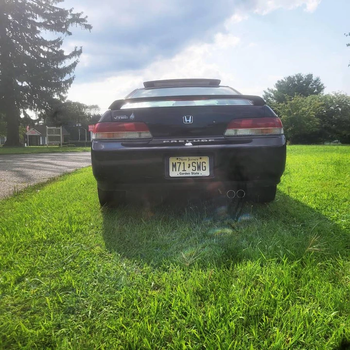 1998 Honda Prelude 5th Gen - Image 2 of 8