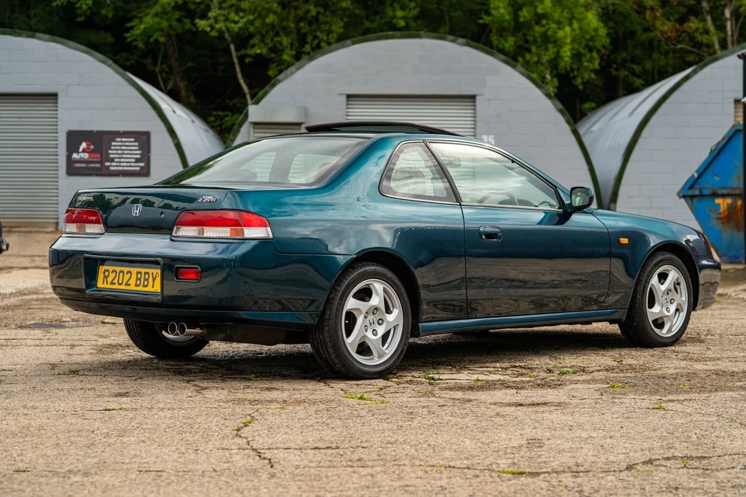 1998 Honda Prelude 5th Gen - Image 10 of 30