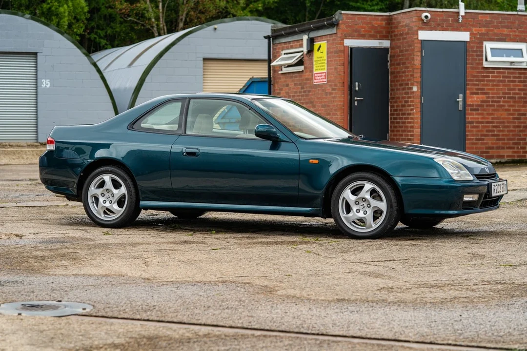 1998 Honda Prelude 5th Gen - Image 8 of 30