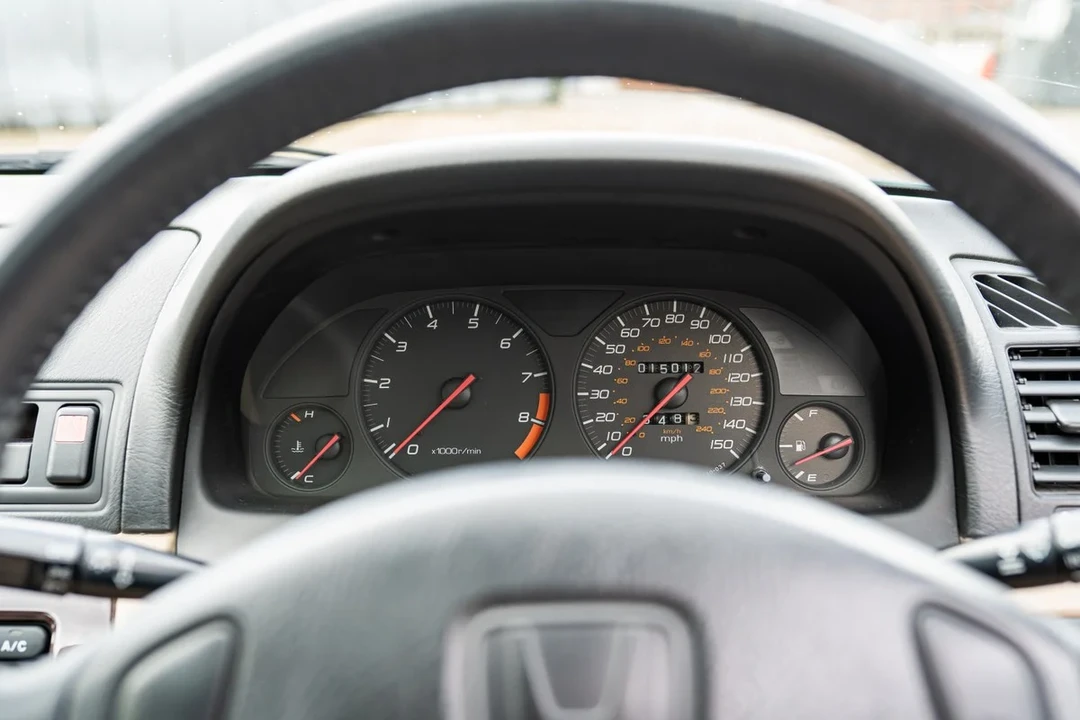 1998 Honda Prelude 5th Gen - Image 23 of 30