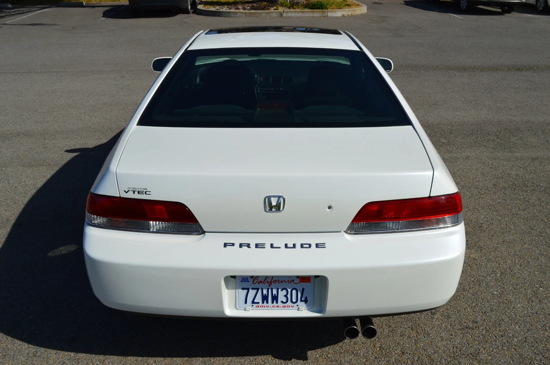 1998 Honda Prelude 5th Gen - Image 7 of 31