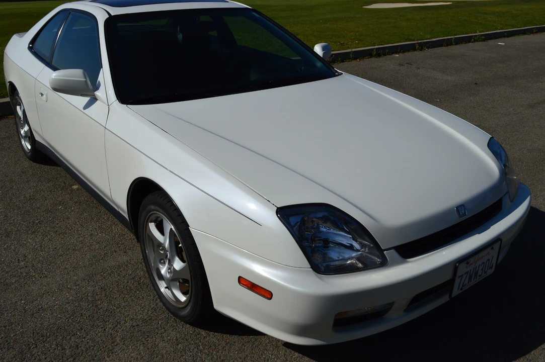 1998 Honda Prelude 5th Gen - Image 13 of 31