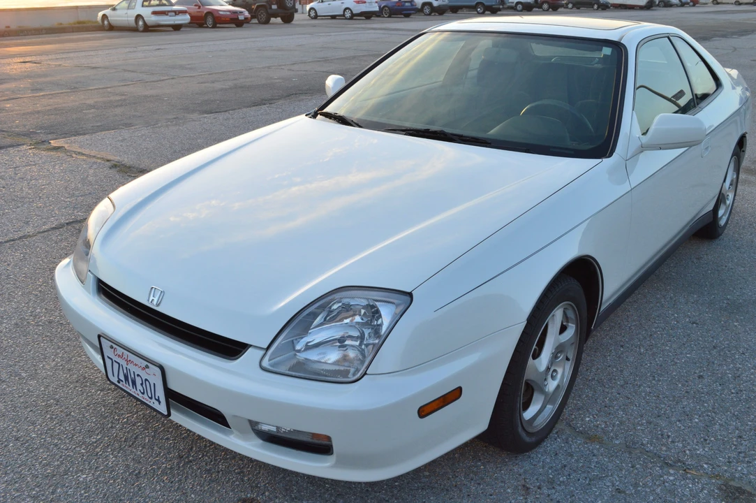 1998 Honda Prelude 5th Gen - Image 16 of 31